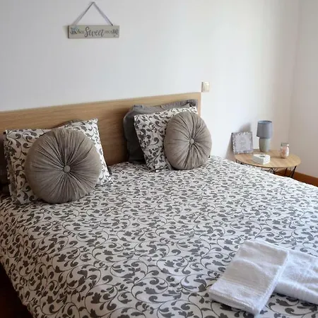 Sweet Sea Apartment